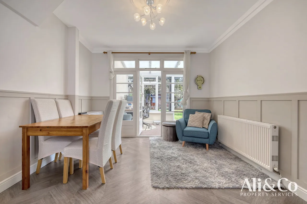 Fairway, Grays, Essex, RM16 2AD, photo 9
