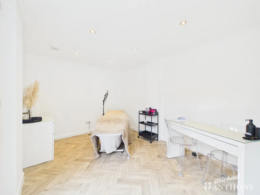 Wallis Drive, Leighton Buzzard, LU7 3GD, photo 8