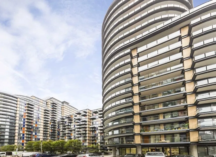 2 bed flat to rent, Millharbour, Canary Wharf, E14