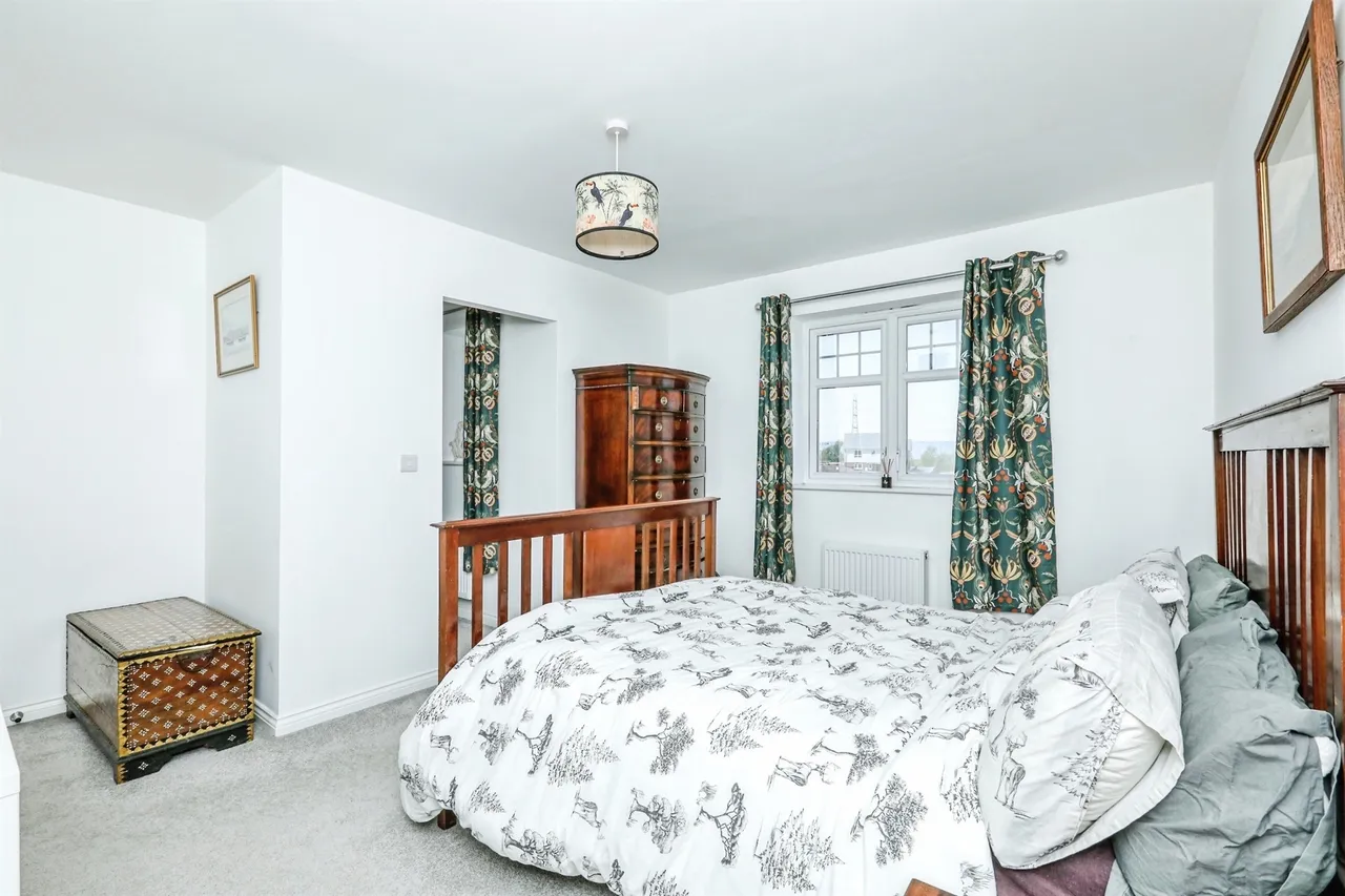 Butterfly Way, New Rossington, DN11, photo 11