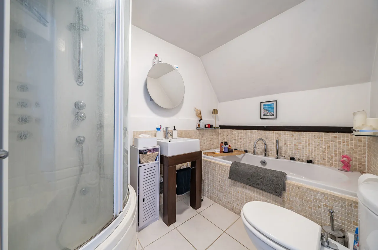 King Street, Odiham, Hook, Hampshire, RG29 1NJ, photo 16