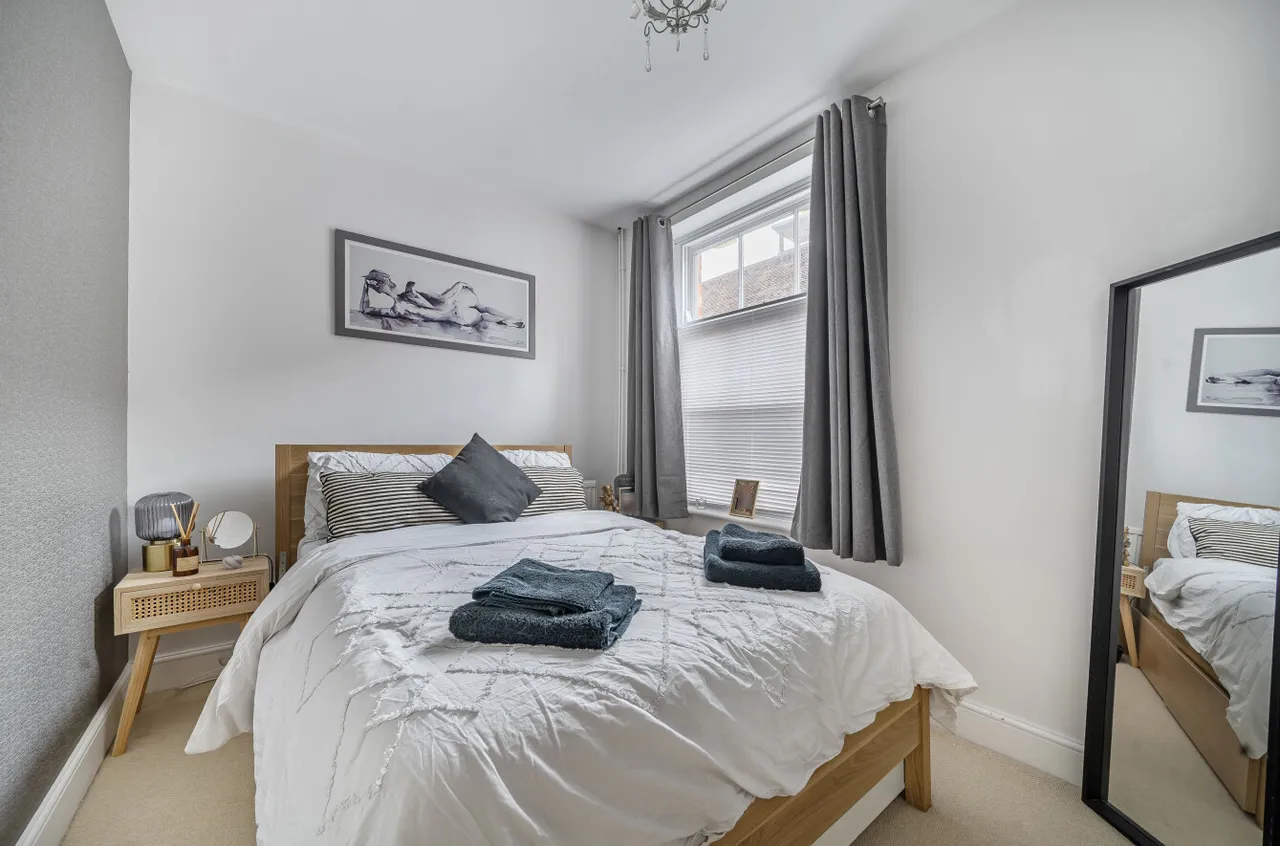 King Street, Odiham, Hook, Hampshire, RG29 1NJ, photo 15