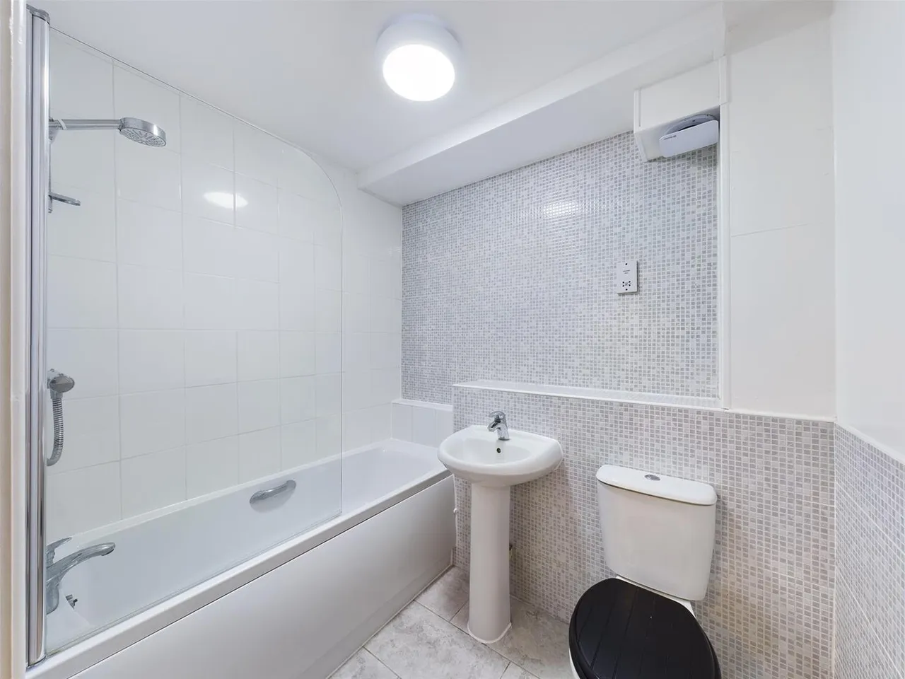 Ingle Close, Scarborough, YO12, photo 8