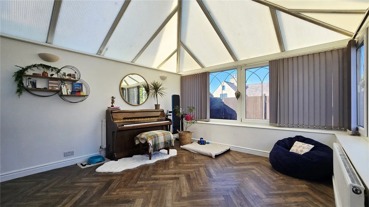 Garth Y Felin, Valley, LL65, photo 6