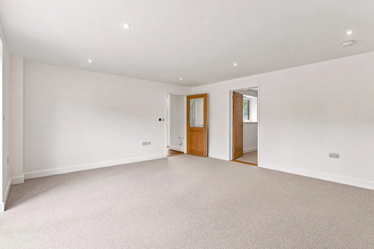 Nightingale Close, Knodishall, photo 22