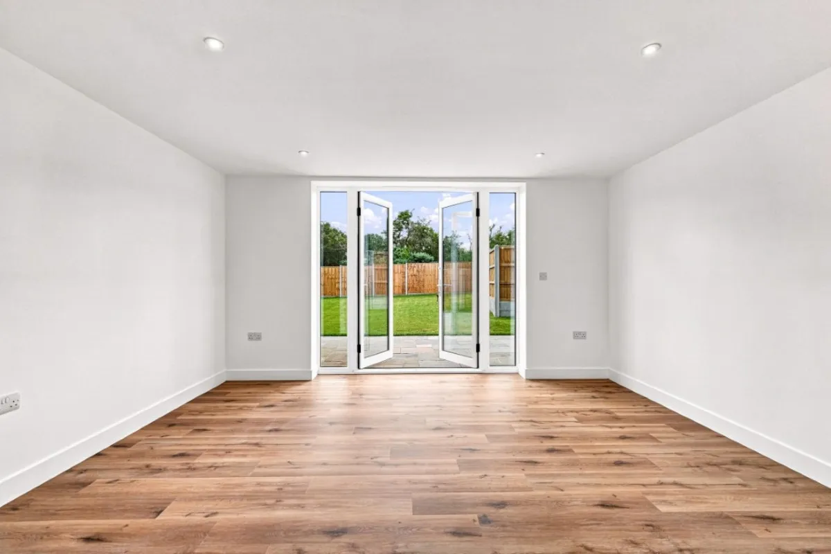 Nightingale Close, Knodishall, photo 17