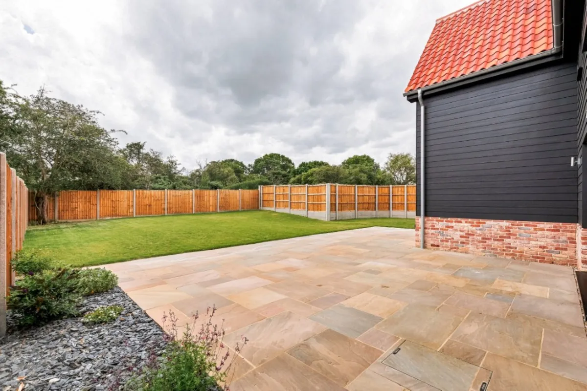 Nightingale Close, Knodishall, photo 40