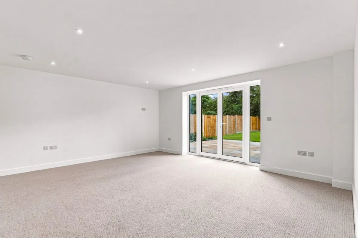 Nightingale Close, Knodishall, photo 19