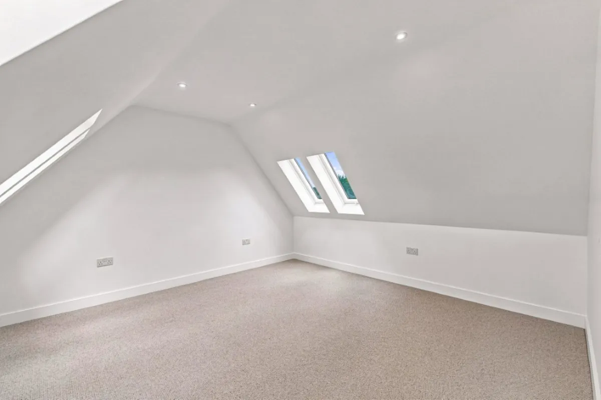 Nightingale Close, Knodishall, photo 32