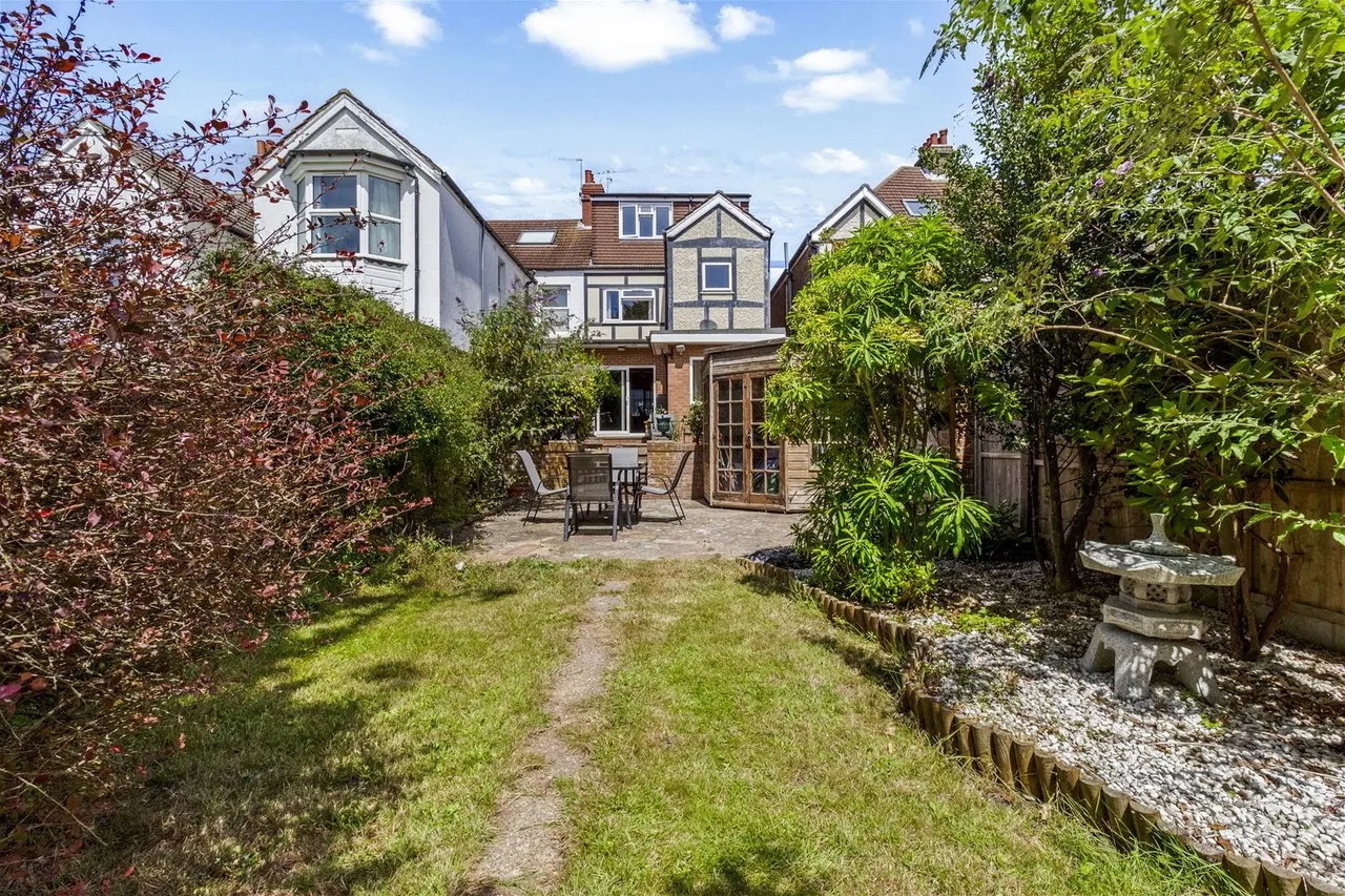 4 bed house for sale — Bridge Road, Worthing