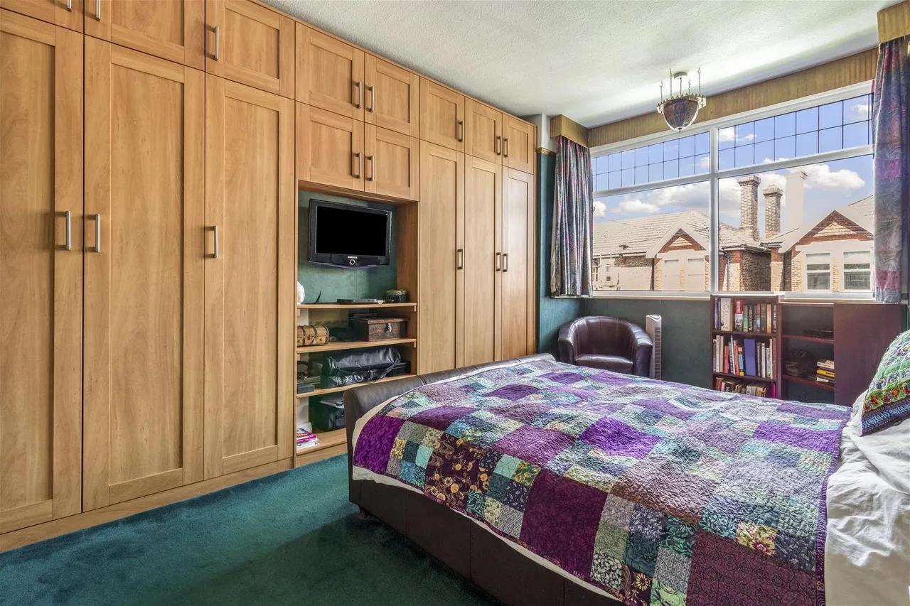 Bridge Road, Worthing, photo 9