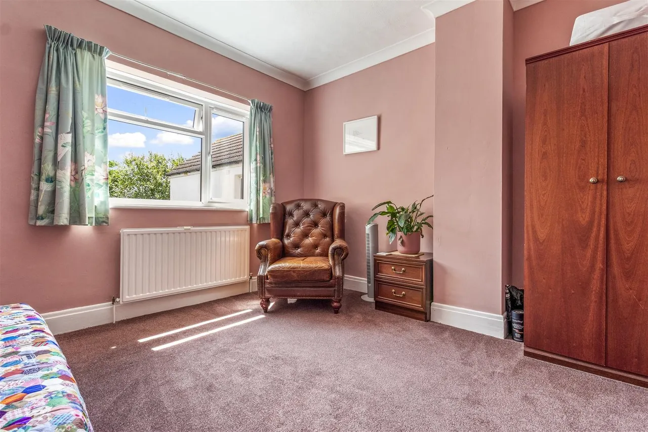 Bridge Road, Worthing, photo 12