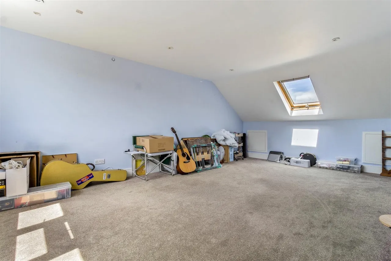 Bridge Road, Worthing, photo 10