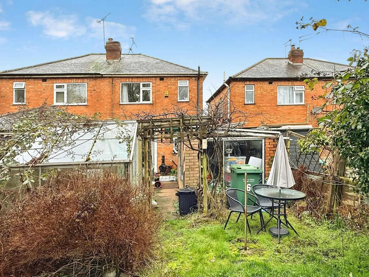 Kew Drive, Wigston, LE18, photo 2