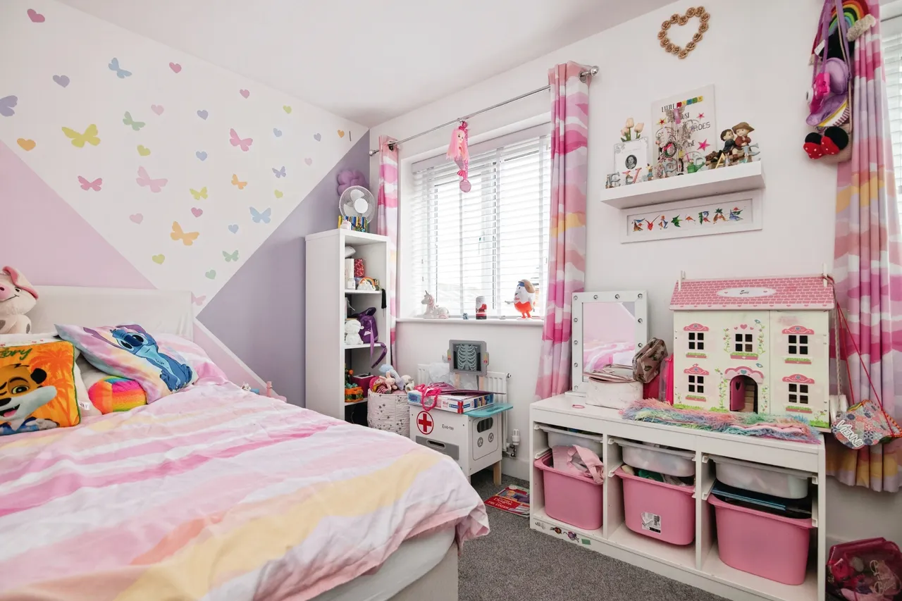 Imran Way, Oldbury, photo 8