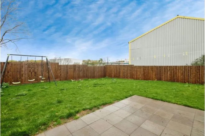 Imran Way, Oldbury, photo 10