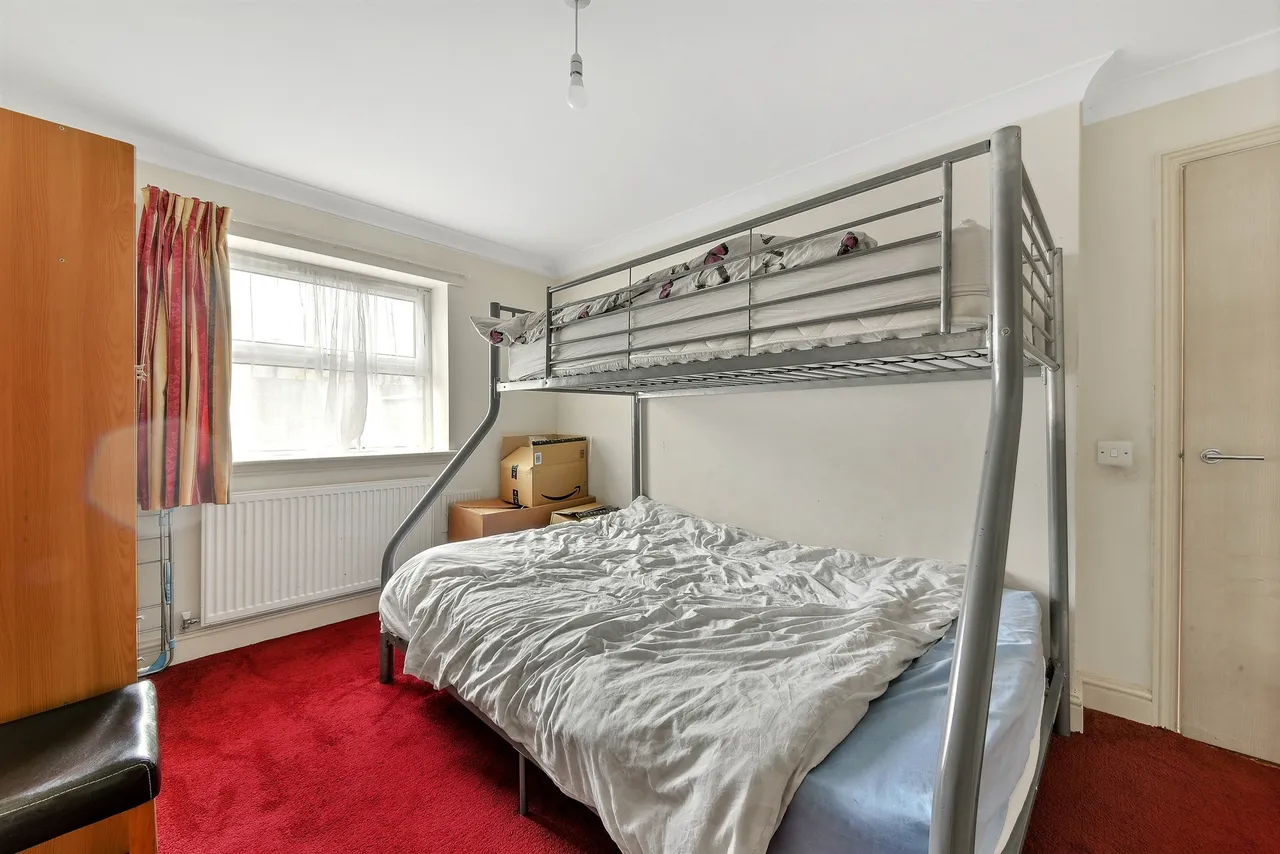 Brigstock Road, Thornton Heath, CR7, photo 8