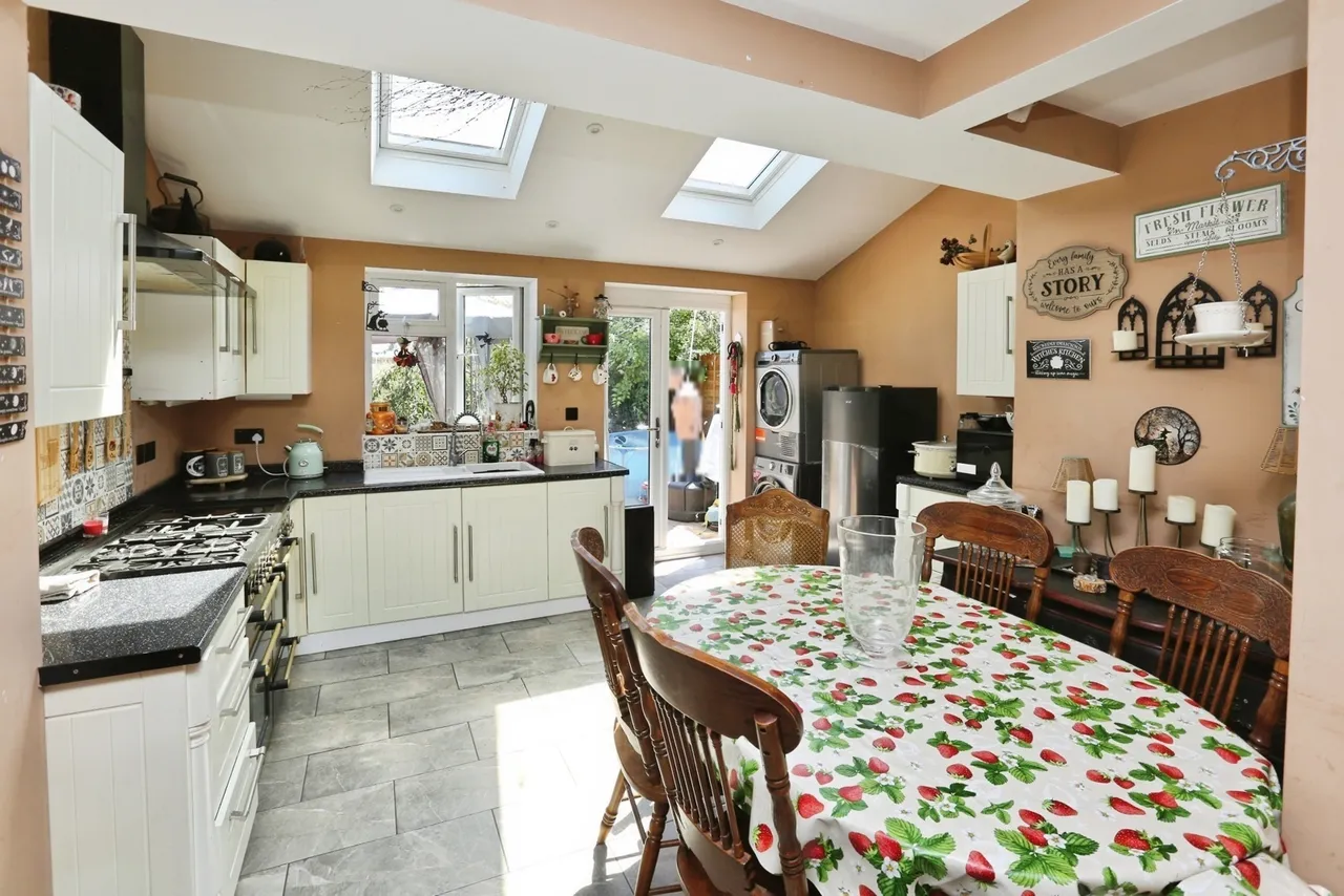 Orchard Close, Gosport, PO12, photo 2