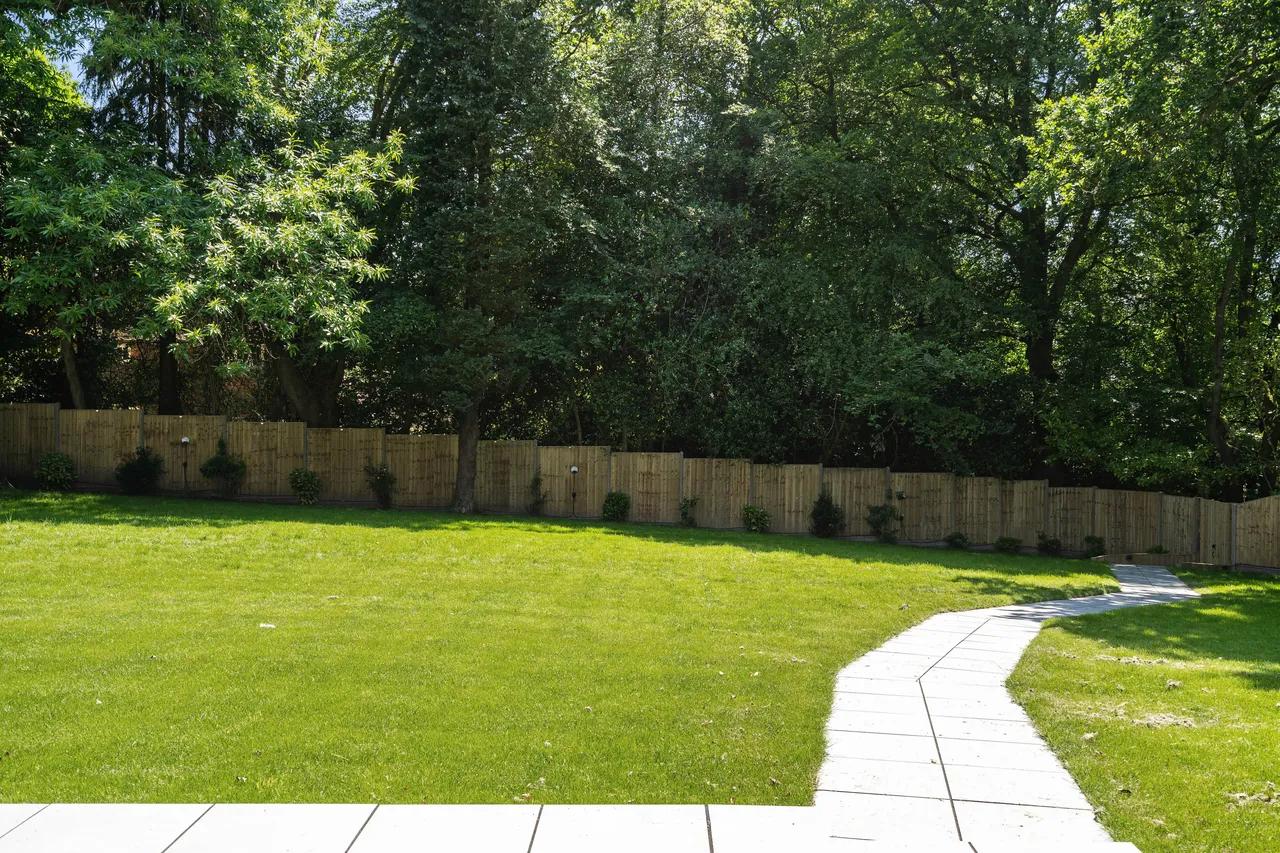 The Paddock, Haslemere, GU27, photo 10