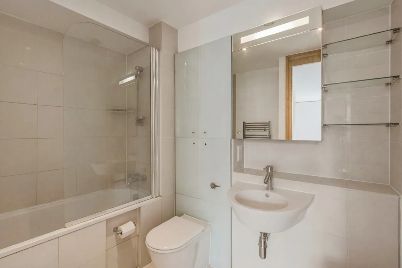 Parliament View Apartments, Albert Embankment, photo 8