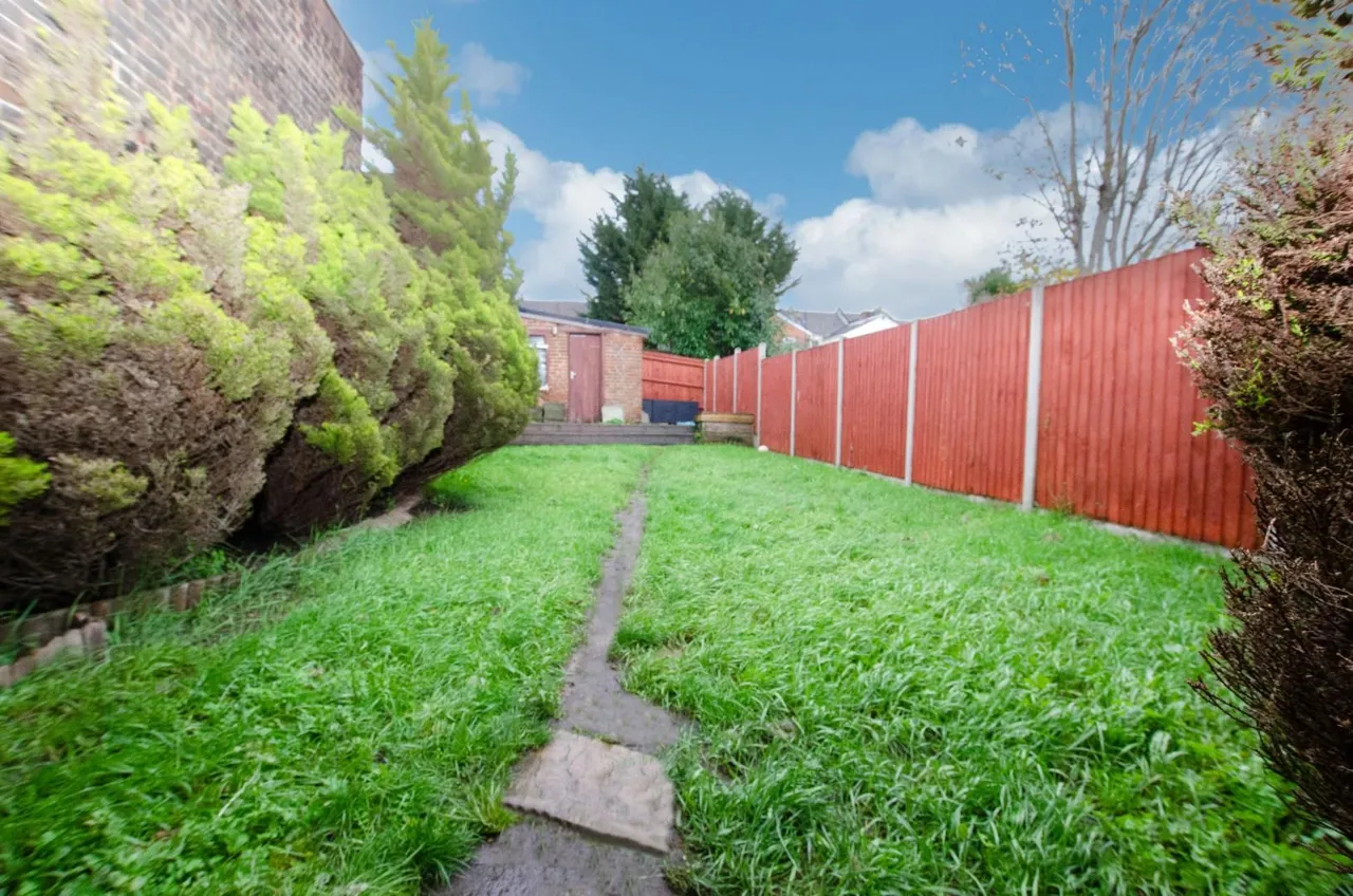 Manor Road North, Southampton, SO19 2DU, photo 2