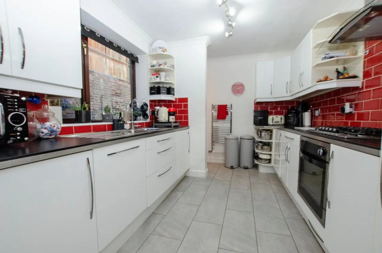 Manor Road North, Southampton, SO19 2DU, photo 4