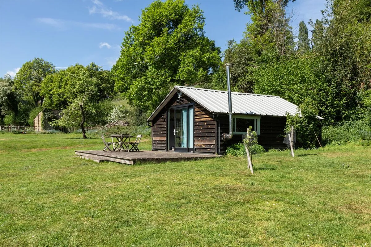 Bedford Lane, Thursley, GU8, photo 11