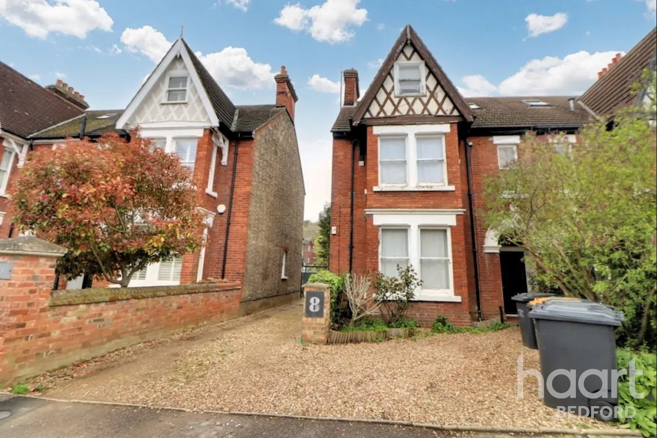 St Georges Road, MK40, photo 9