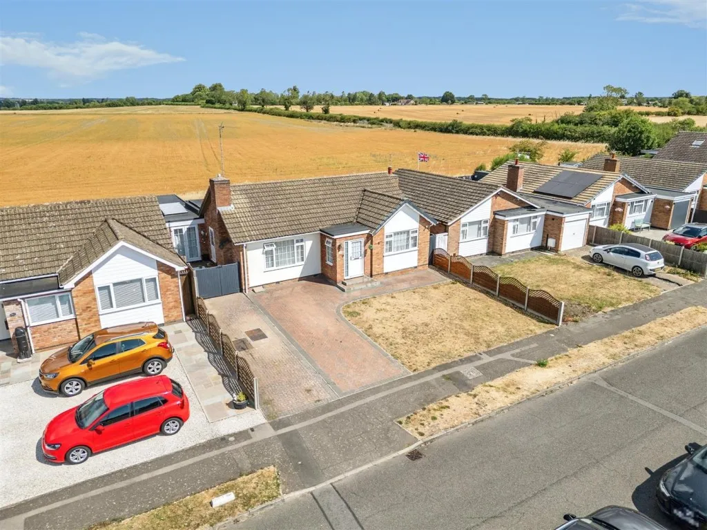 St. Catherines Road, Kettering, photo 36