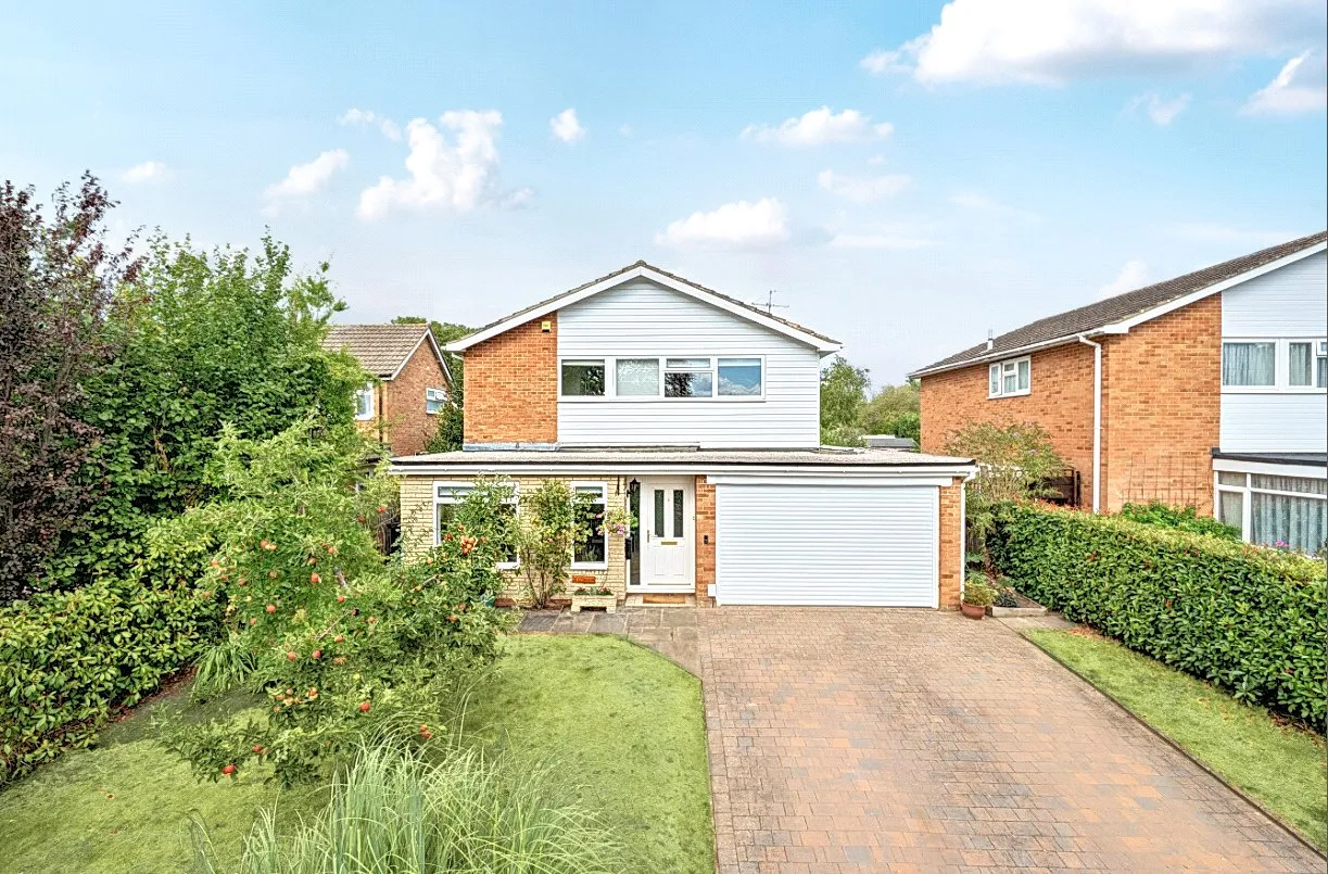 Ellis Farm Close, Woking, GU22, photo 38