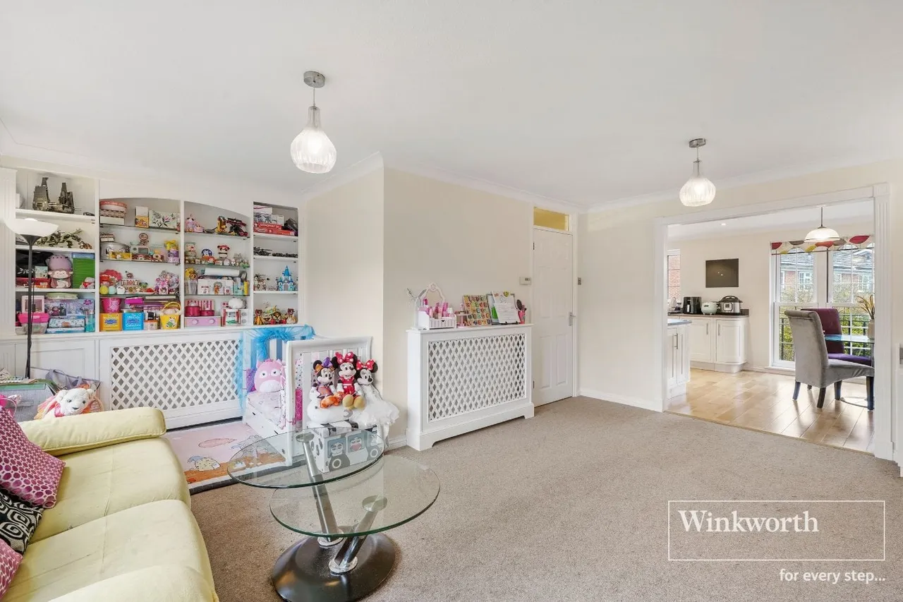 -Springpark Drive, Beckenham, BR3, photo 6