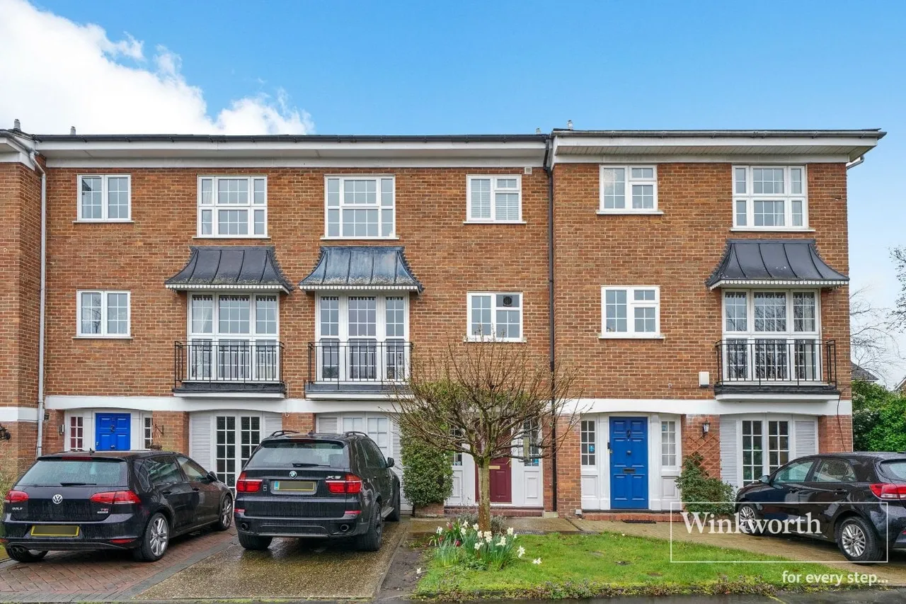 -Springpark Drive, Beckenham, BR3, photo 9