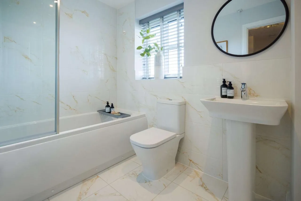 Arden Lawn, Redditch, Worcestershire, B98 0GQ, photo 8