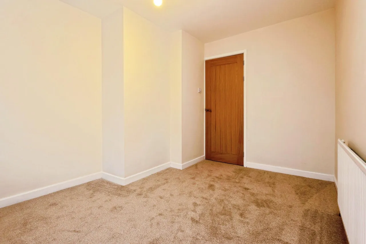 Cedar Avenue, Malvern, WR14, photo 12