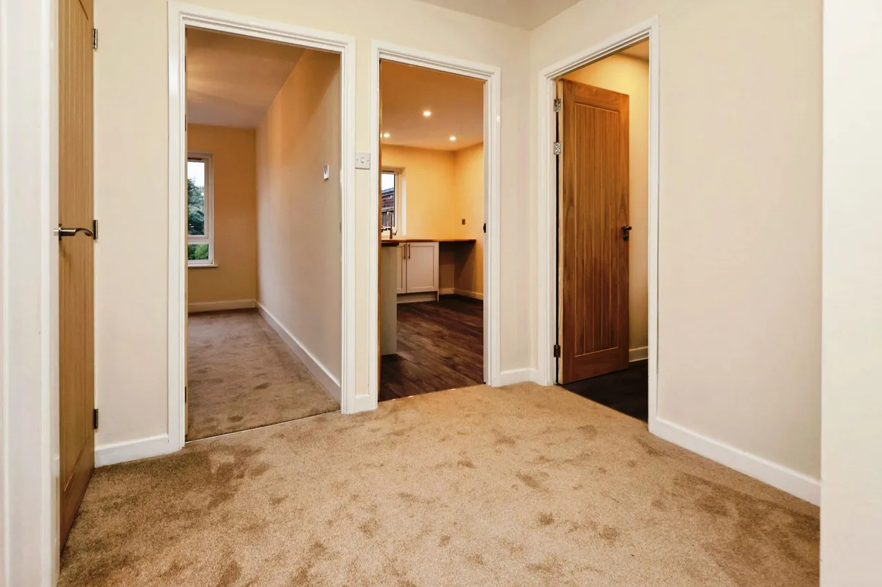 Cedar Avenue, Malvern, WR14, photo 9