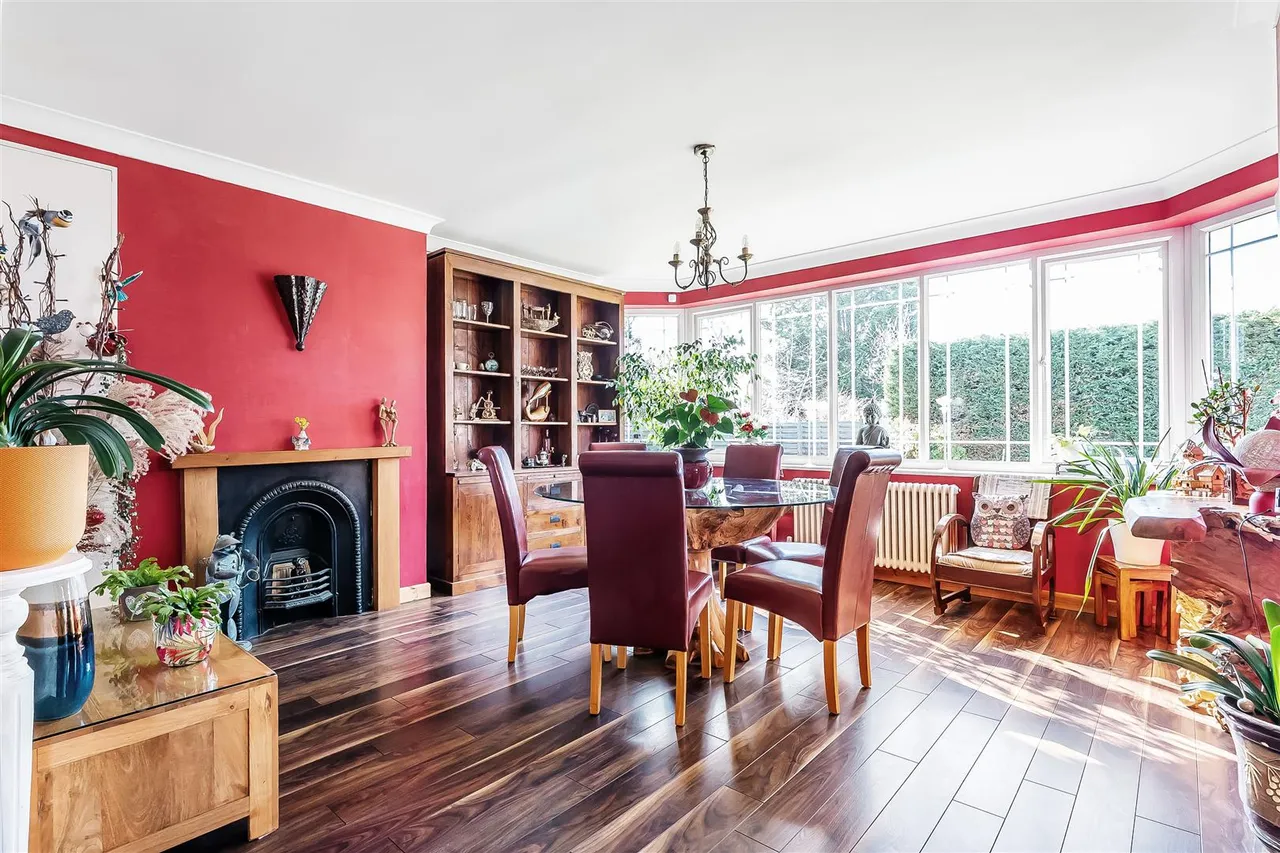 West Farm Close, Ashtead, KT21, photo 7