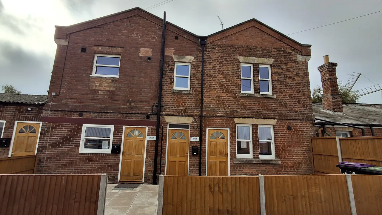 2 bed flat to rent, Station Road, Heckington, NG34