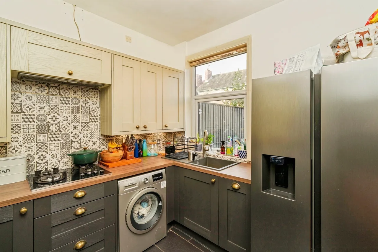 Turret Road, WALLASEY, photo 9