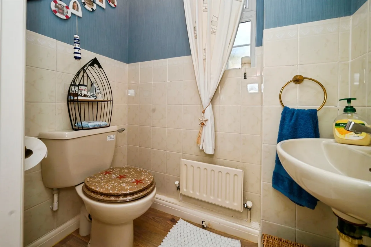 Bayes Road, Skegness, photo 11