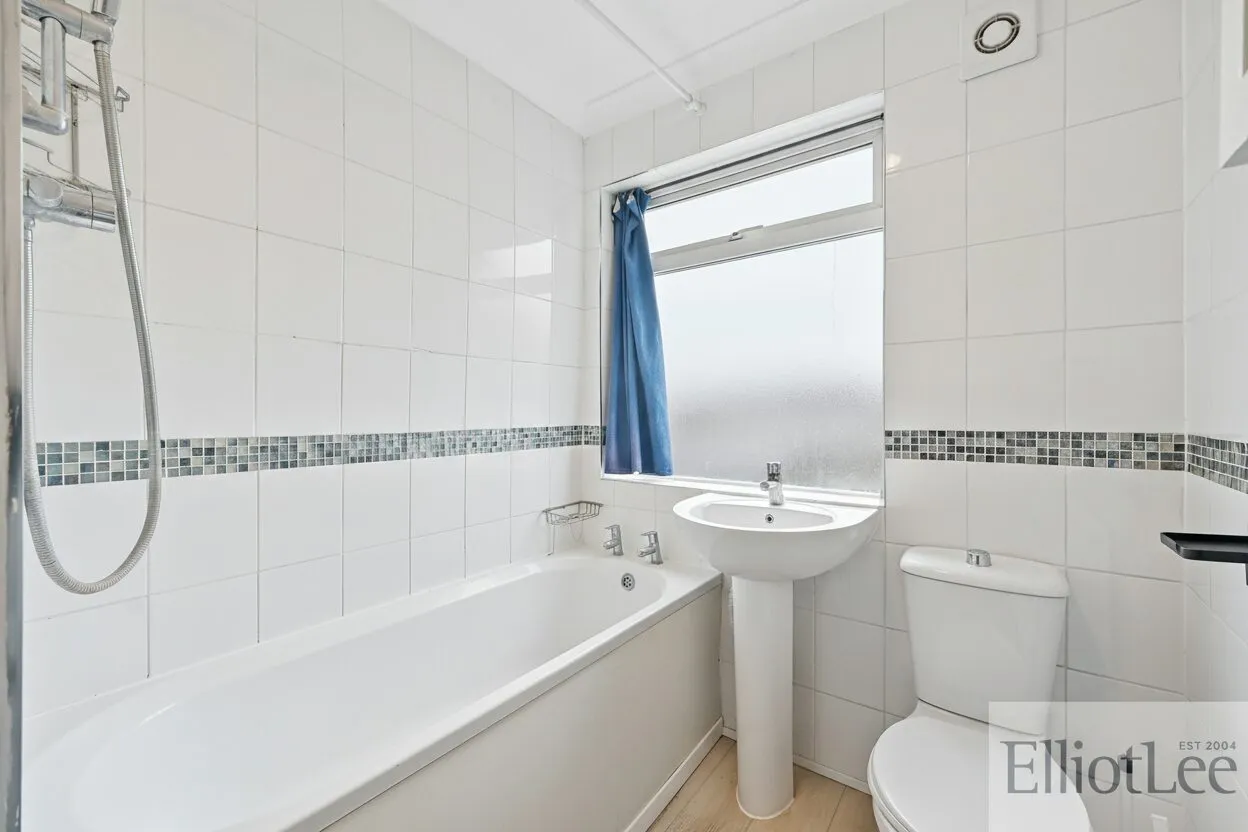 Warden Avenue, Harrow, HA2, photo 8