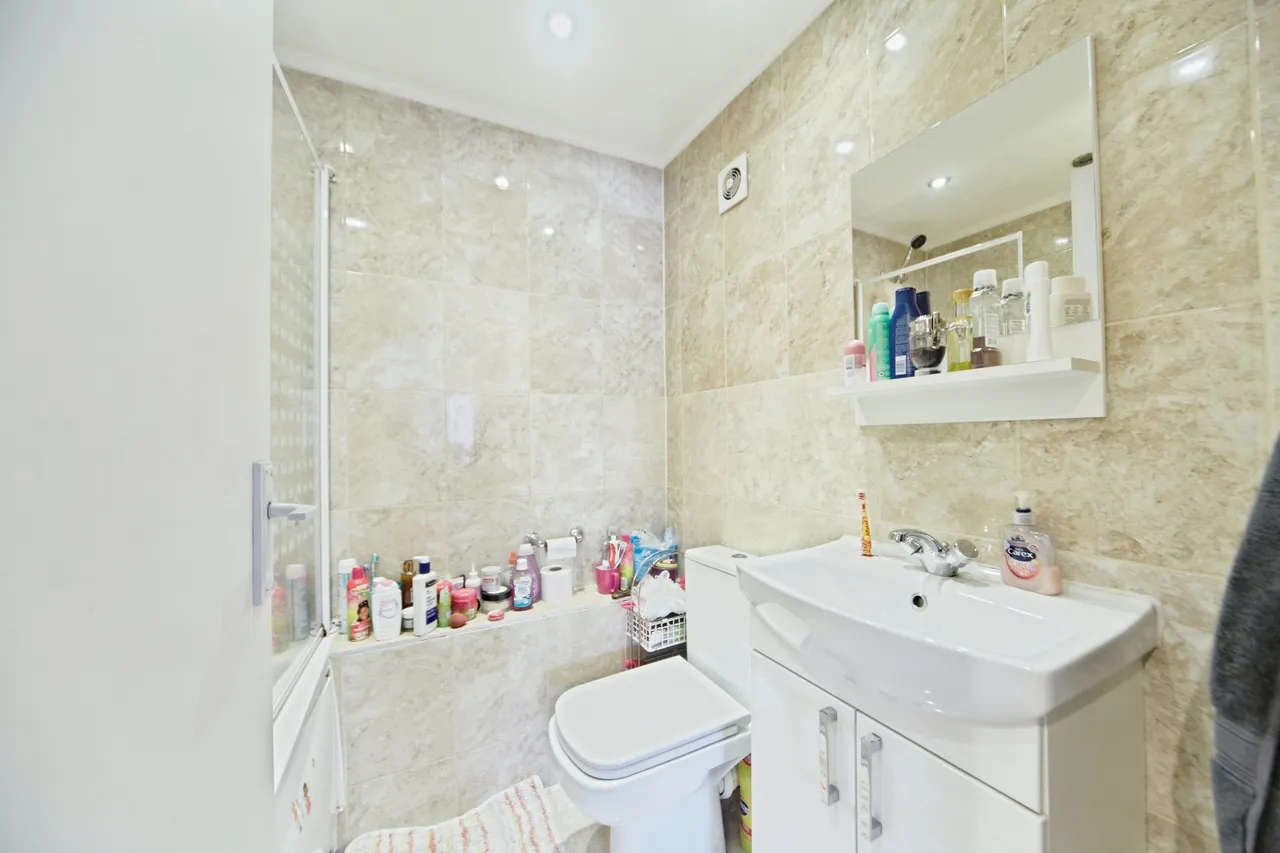 Buttermere Close, Morden, SM4, photo 11