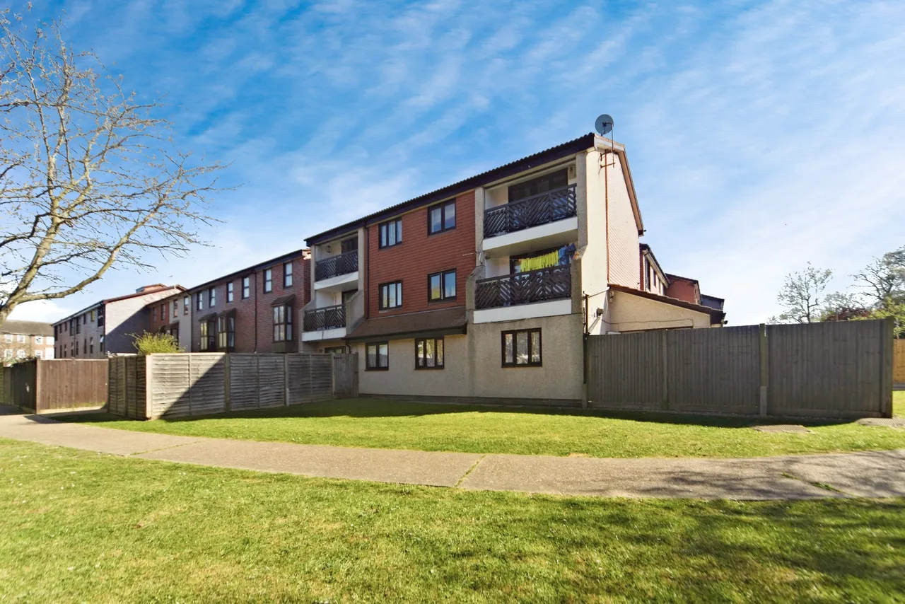 Buttermere Close, Morden, SM4, photo 15