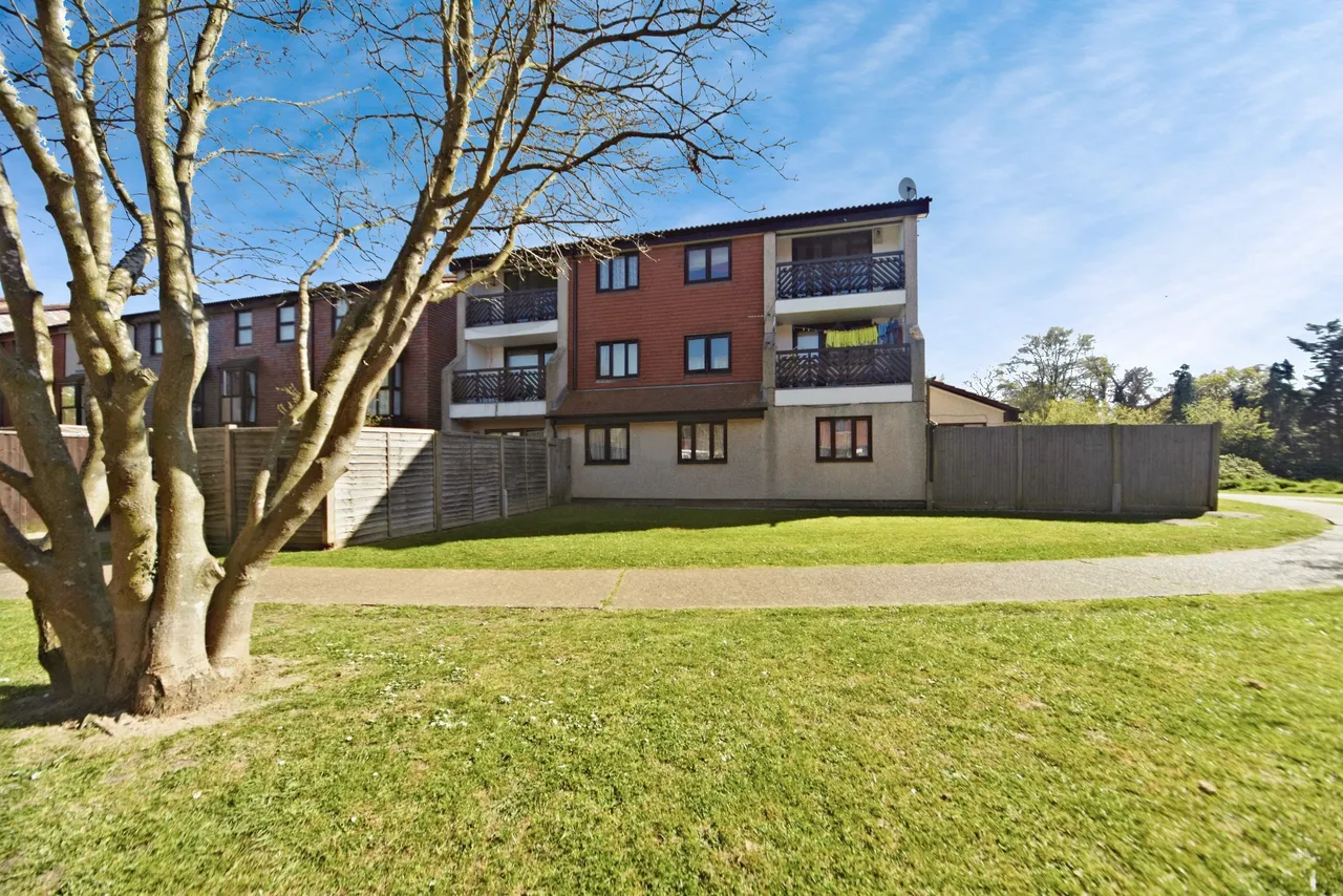 Buttermere Close, Morden, SM4, photo 14