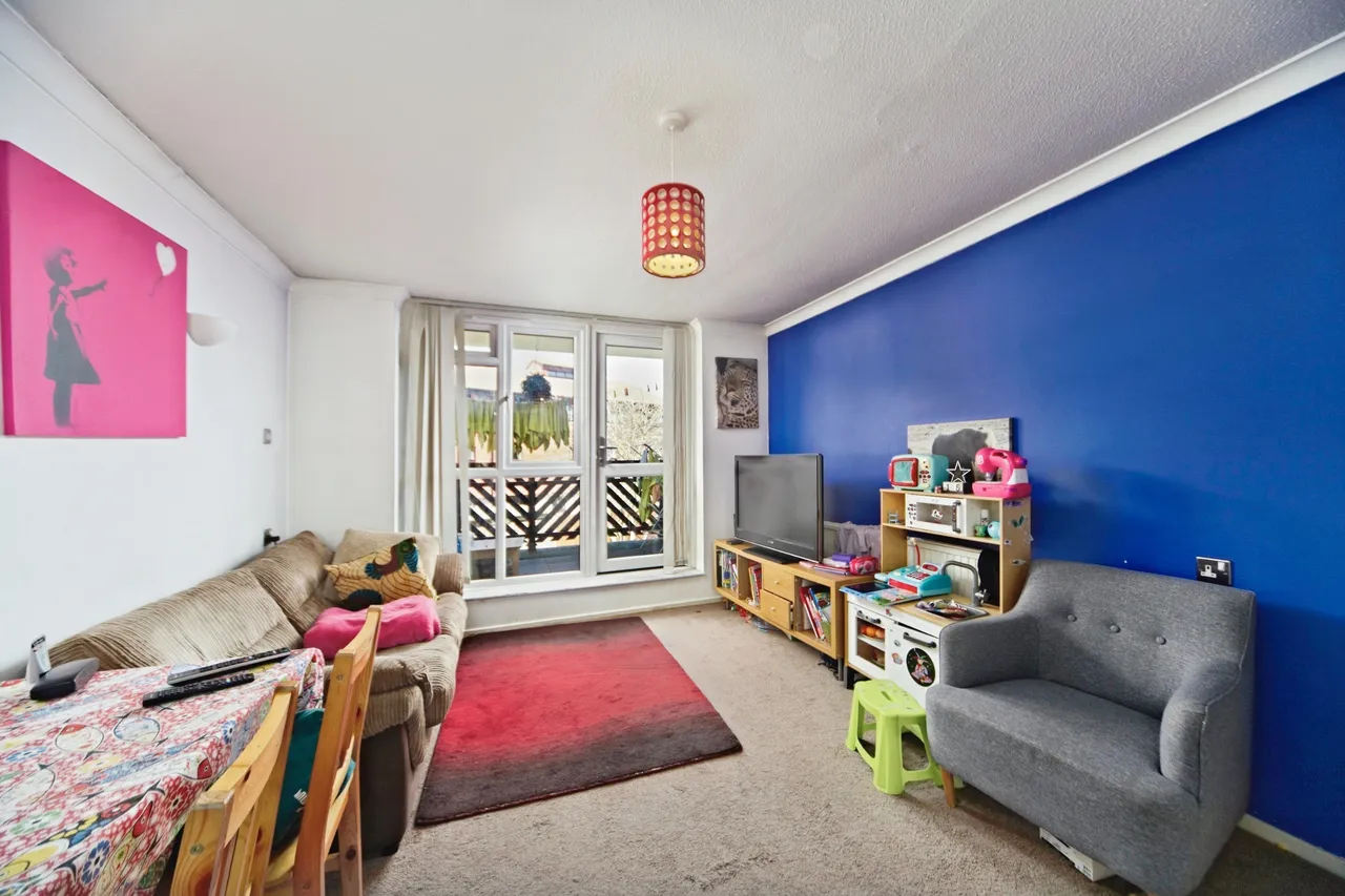Buttermere Close, Morden, SM4, photo 4