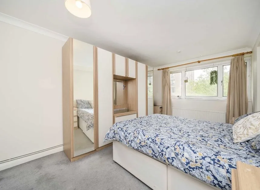 Hanger Vale Lane, Ealing, W5, photo 3