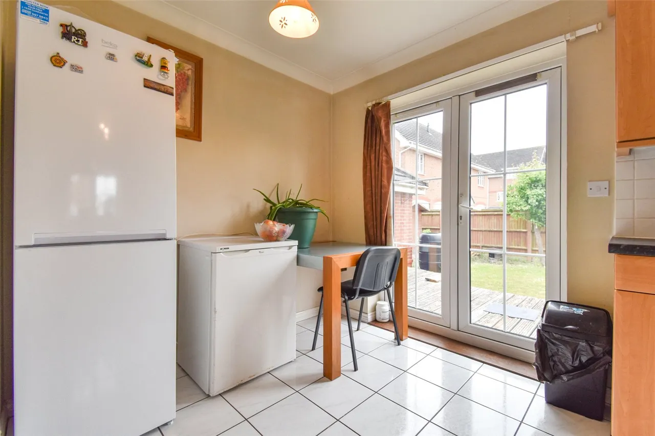 Woodland Walk, Aldershot, Hampshire, GU12 4FQ, photo 13