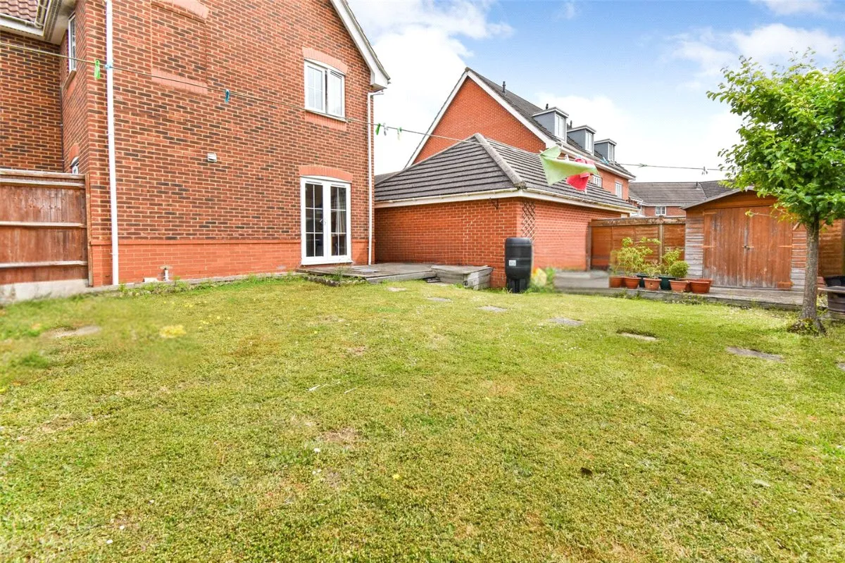 Woodland Walk, Aldershot, Hampshire, GU12 4FQ, photo 19