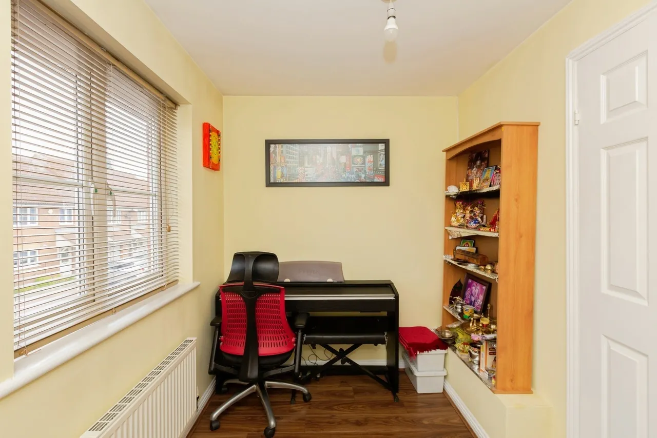 Parklands Close, Ilford, IG2, photo 7