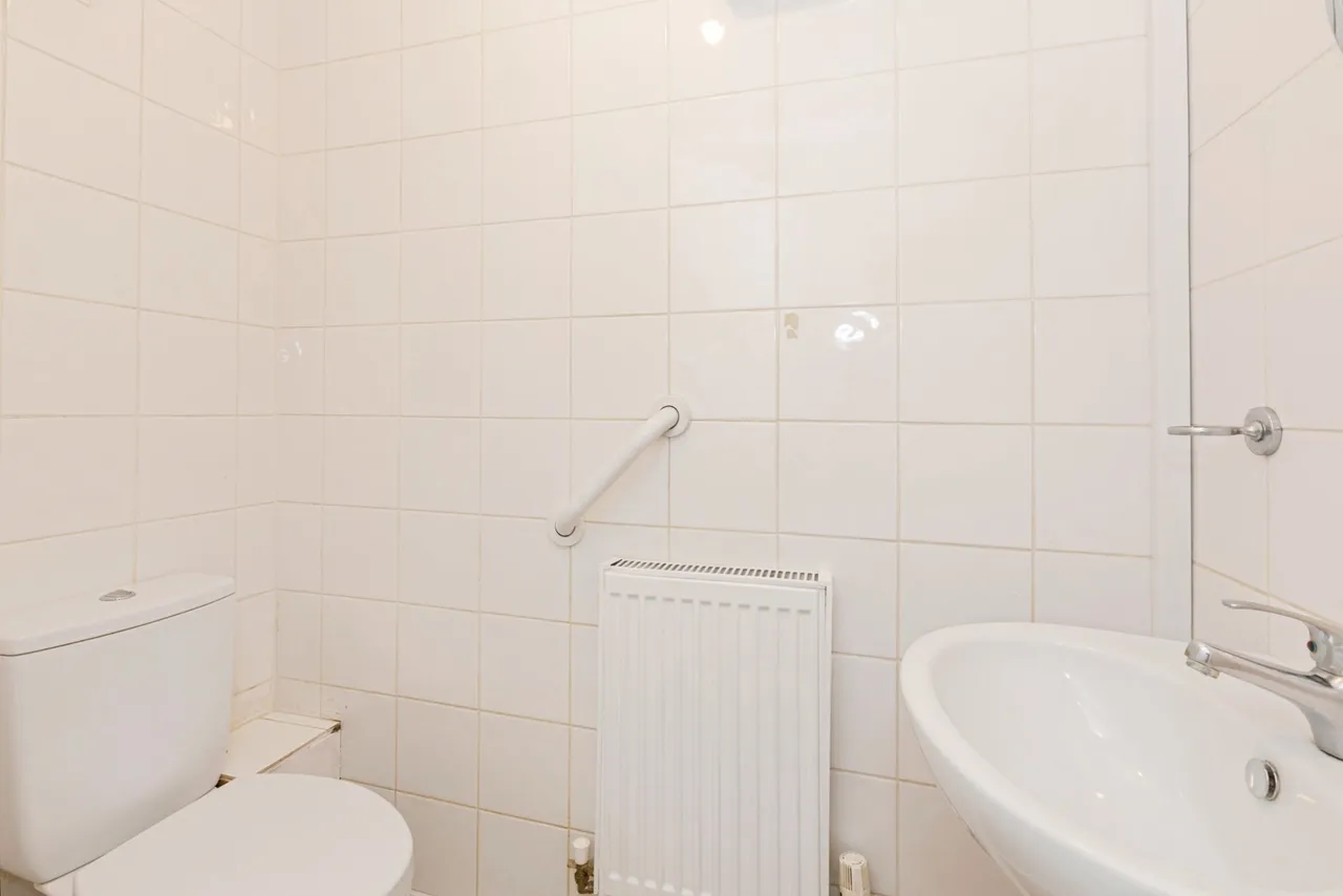 Parklands Close, Ilford, IG2, photo 22