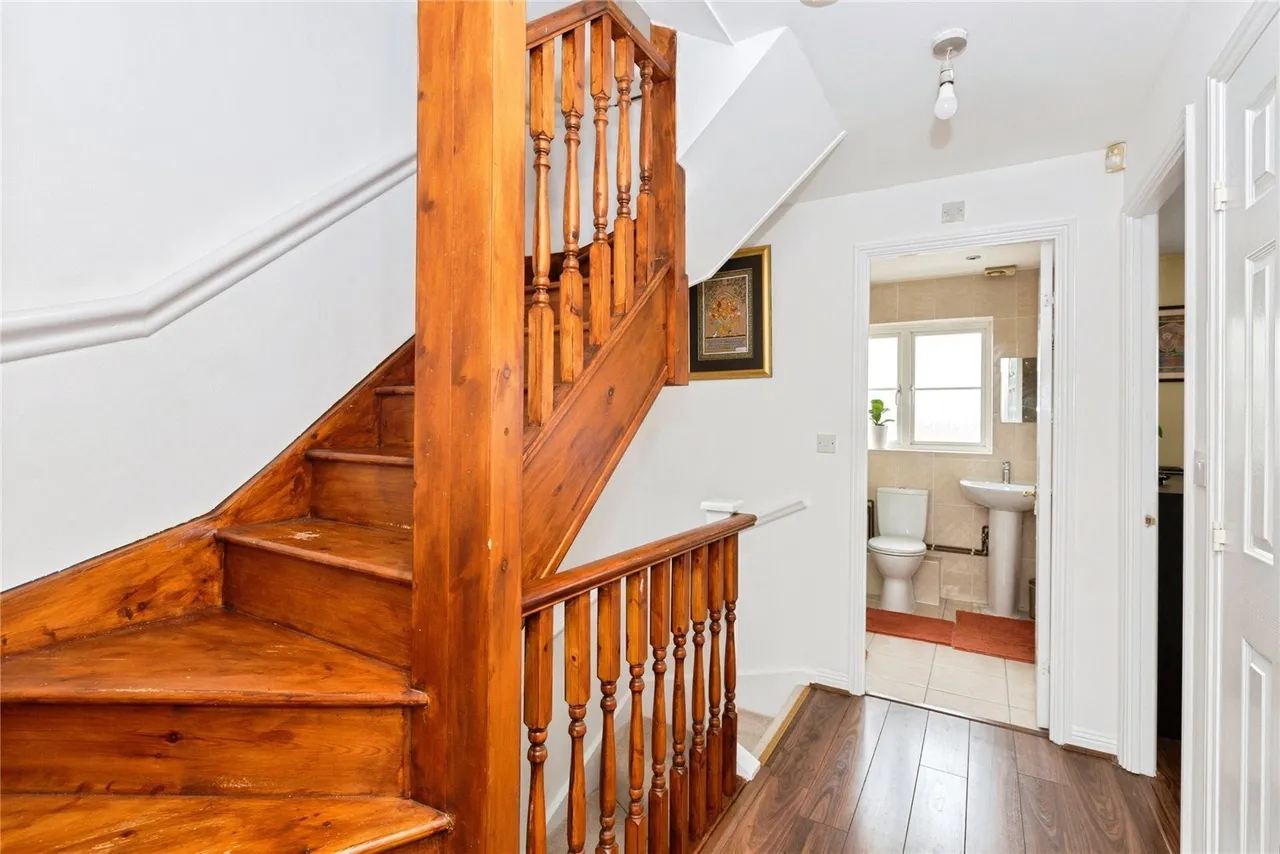 Parklands Close, Ilford, IG2, photo 11